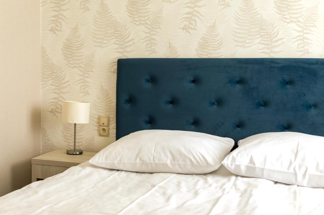 Hotel Almarco Środa Wielkopolska Esterno foto