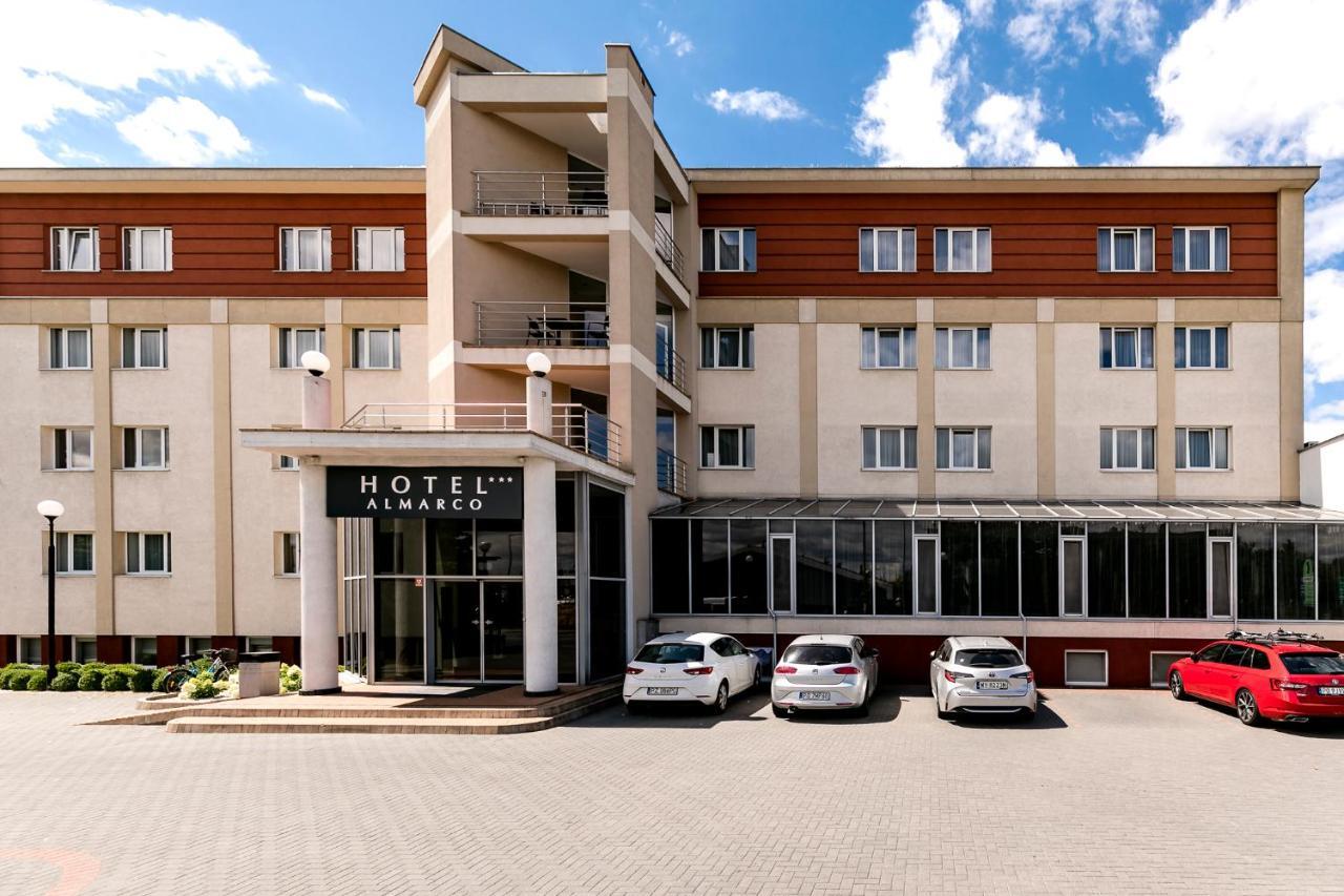 Hotel Almarco Środa Wielkopolska Esterno foto