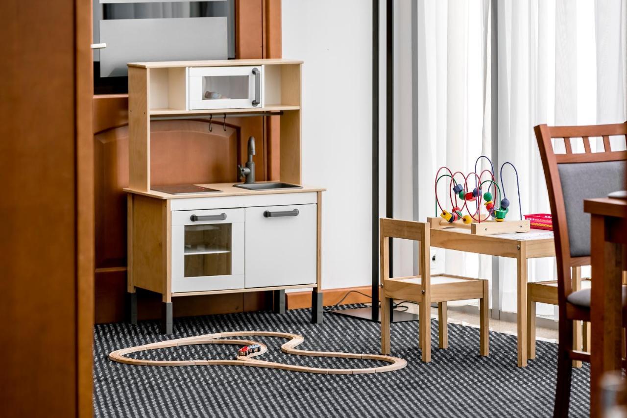 Hotel Almarco Środa Wielkopolska Esterno foto